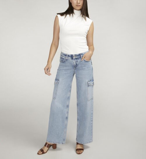 Suki Mid Rise Wide Leg Cargo Jeans