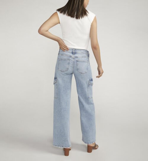 Suki Mid Rise Wide Leg Cargo Jeans