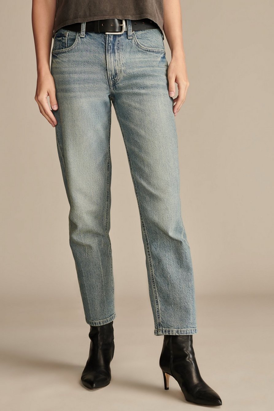 Mid Rise Boy Boyfriend Jeans