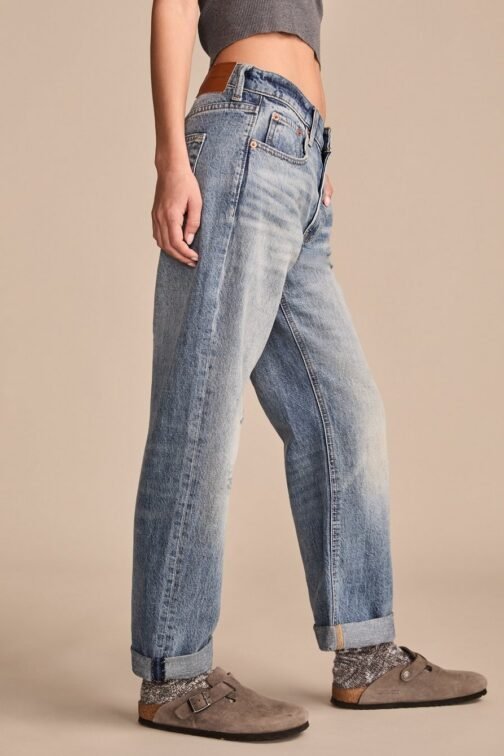 Mid rise boyfriend Jean